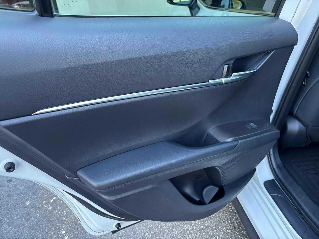 Used 2024 Toyota Camry SE w/ Convenience Package FWD image 22