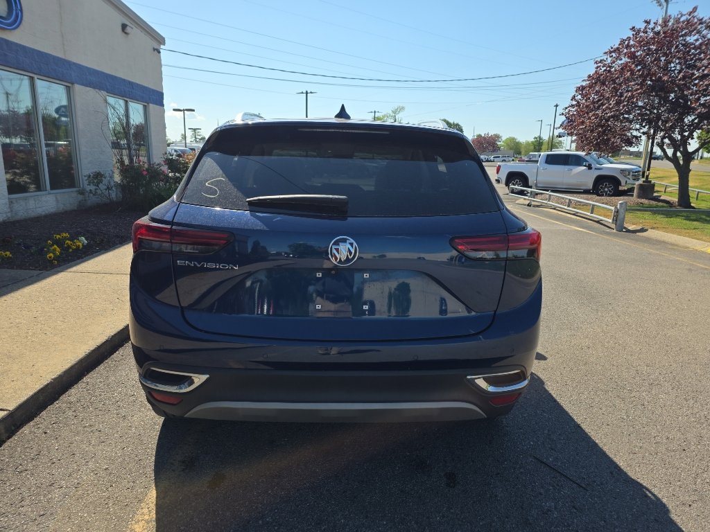 Used 2022 Buick Envision Essence w/ Technology Package I image 5