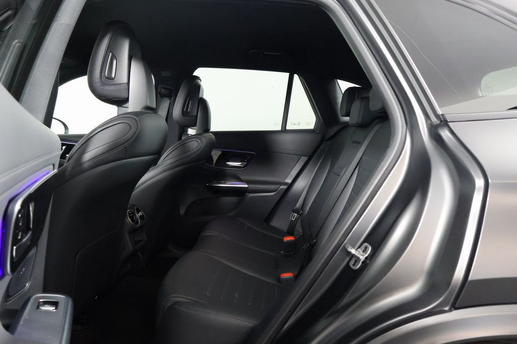 Certified 2026 Mercedes-Benz GLC 300 image 11
