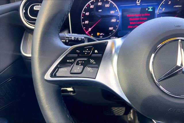 Used 2025 Mercedes-Benz GLC 300 4MATIC image 20