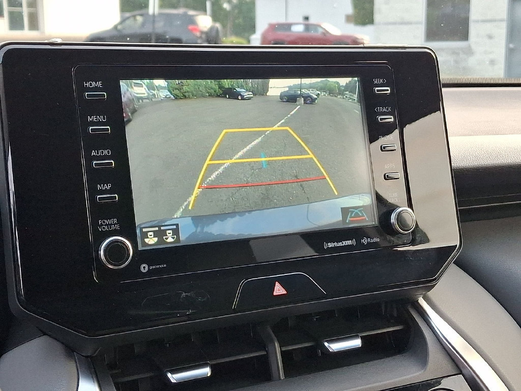 Used 2022 Toyota Venza LE AWD/4WD image 19