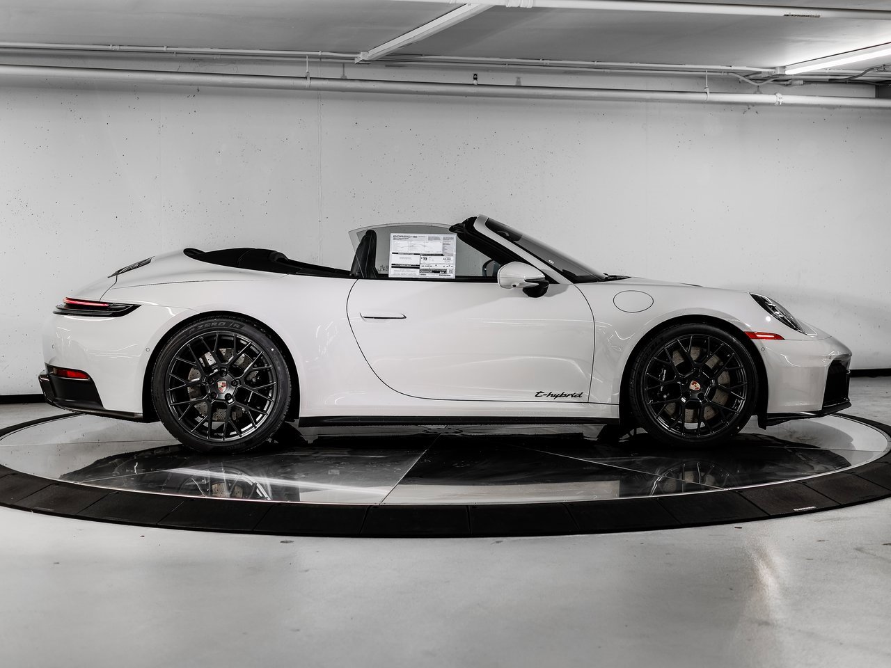 New 2026 Porsche 911 Carrera GTS image 8