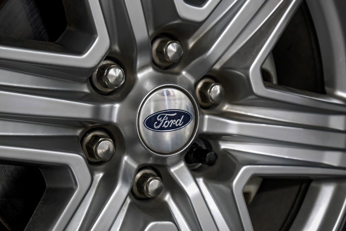 Used 2020 Ford Expedition XLT w/ Equipment Group 202A image 55