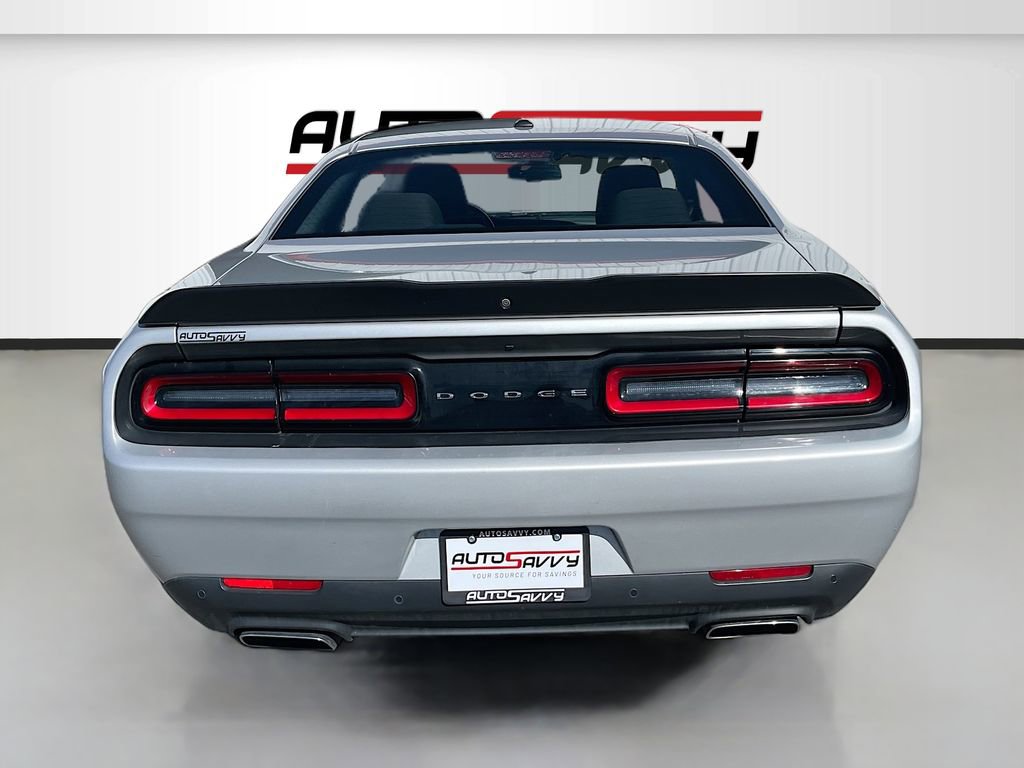 Used 2023 Dodge Challenger R/T RWD image 6