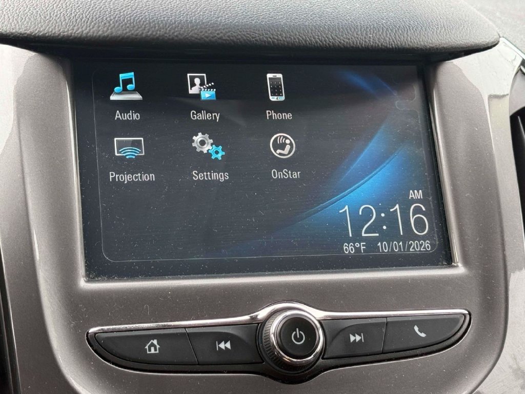 Used 2017 Chevrolet Cruze LT FWD image 17