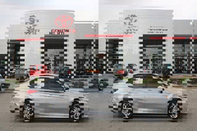 Used 2025 Toyota Camry LE