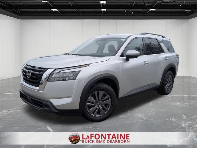 Used 2025 Nissan Pathfinder SV