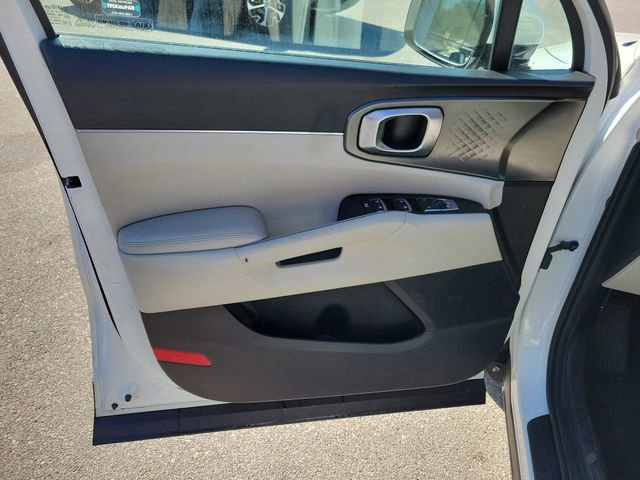 Used 2021 Kia Sorento EX image 12