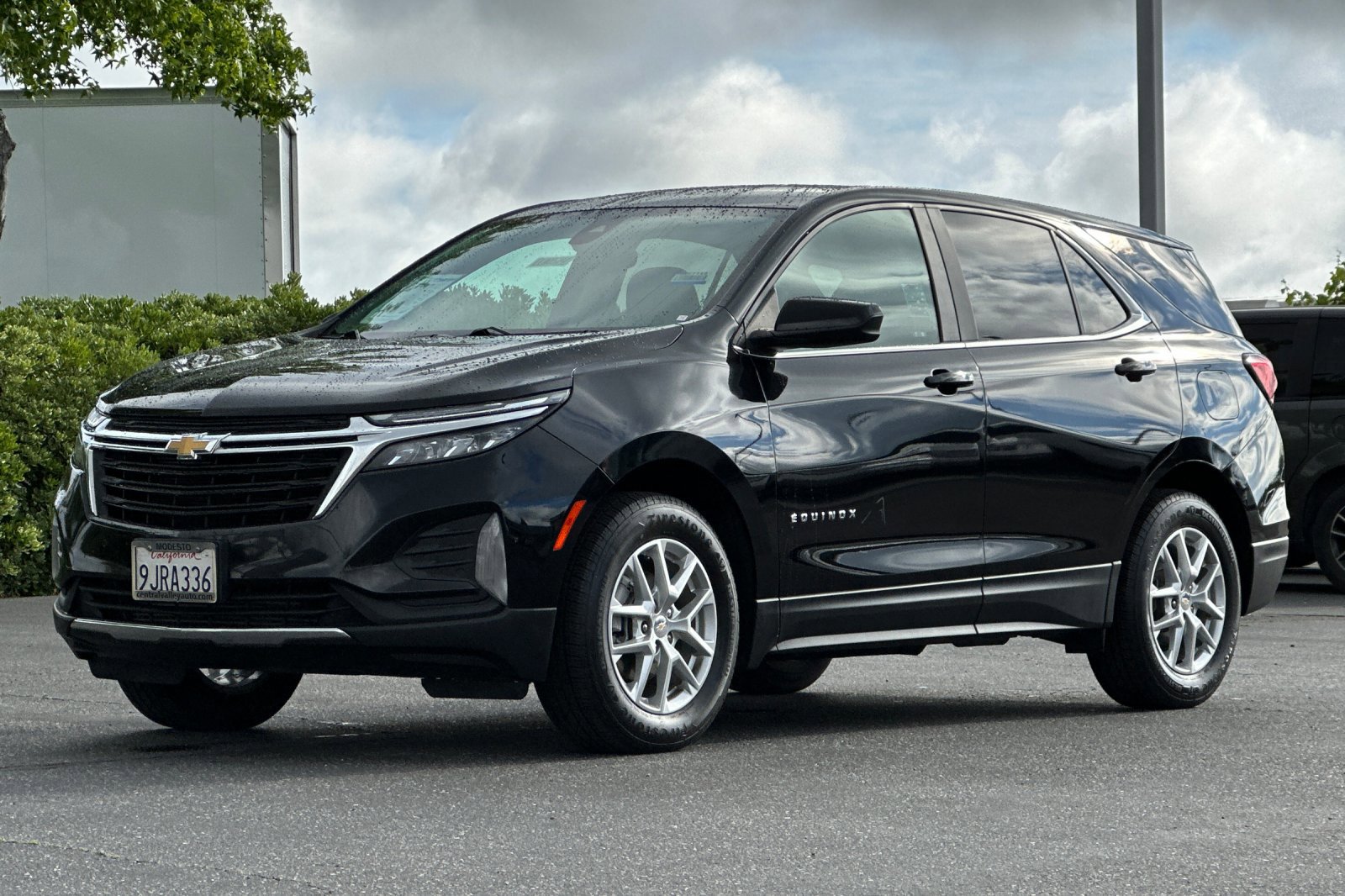 Used 2023 Chevrolet Equinox LT w/ Driver Convenience Package AWD/4WD image 8