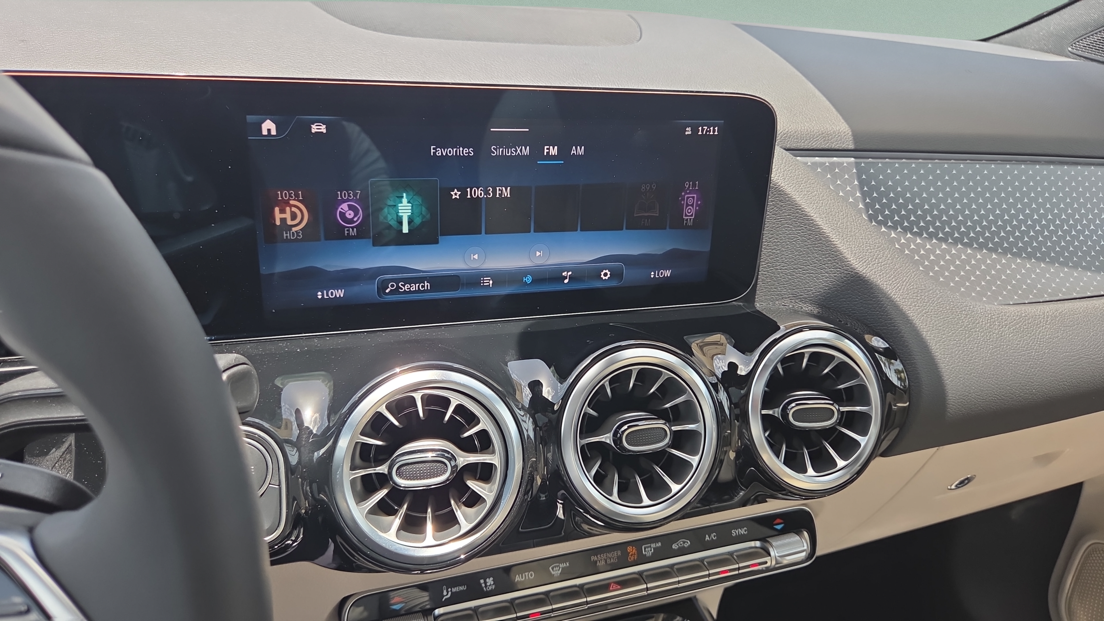 New 2026 Mercedes-Benz GLA 250 image 26