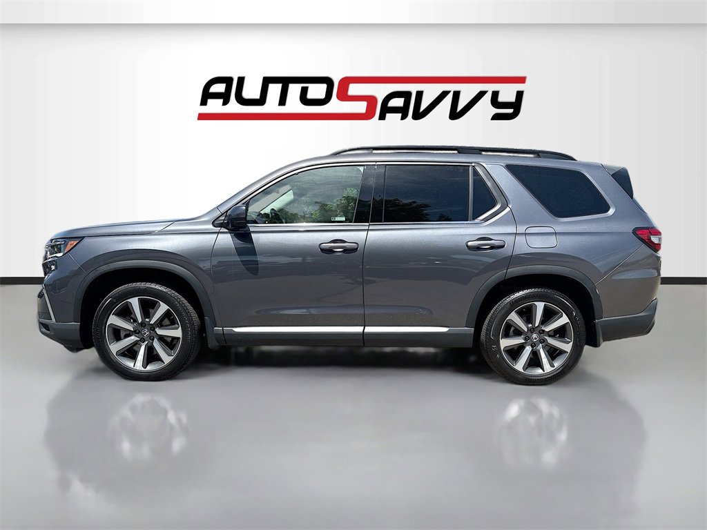 Used 2024 Honda Pilot Elite image 4
