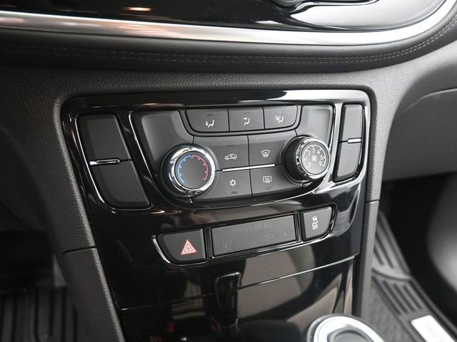 Used 2022 Buick Encore Preferred w/ Safety Package image 11