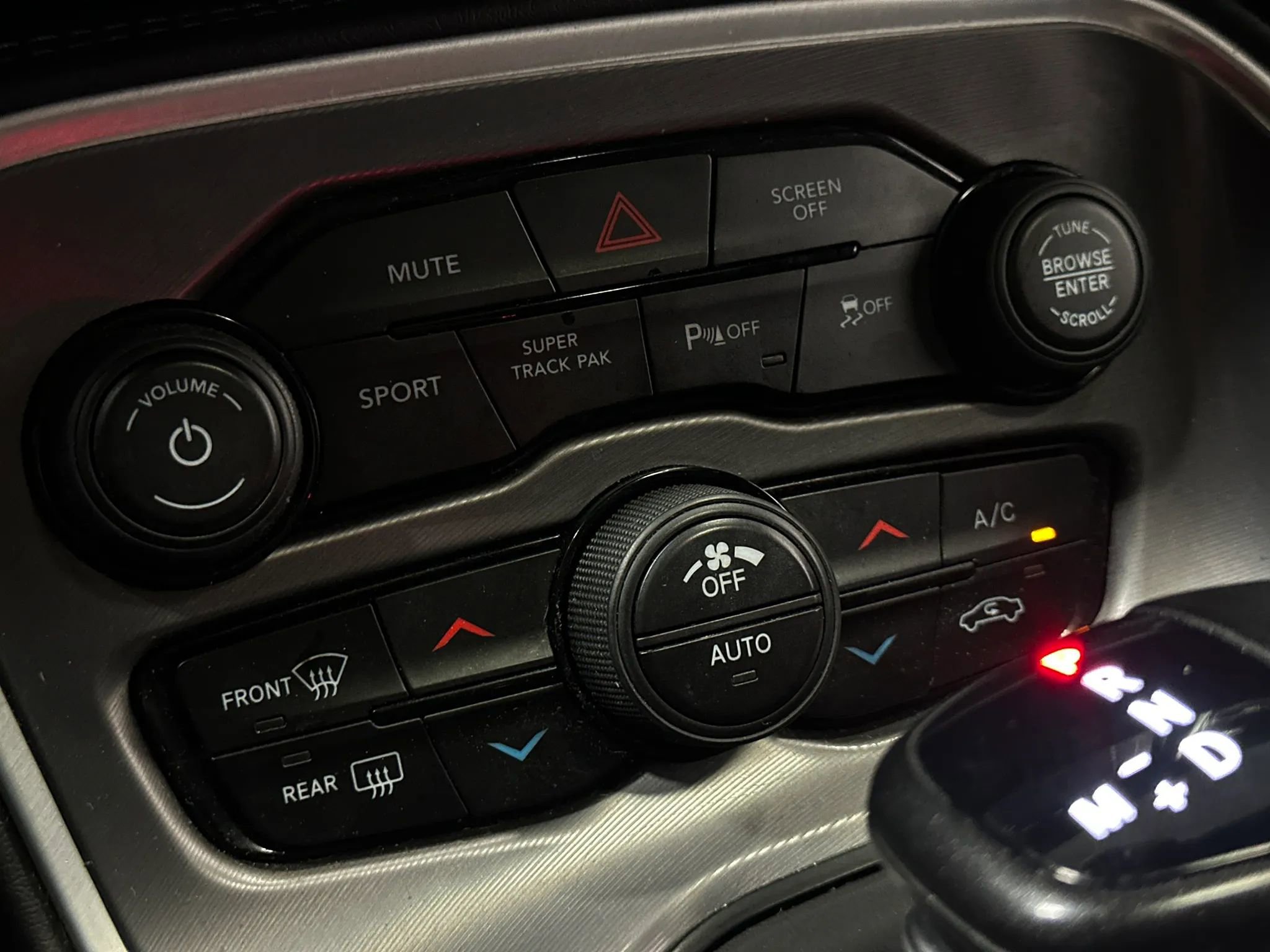 Used 2019 Dodge Challenger GT w/ Driver Convenience Group RWD image 36