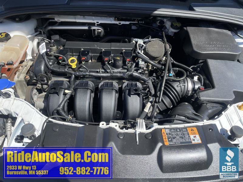 Used 2014 Ford Focus SE w/ SE Winter Package FWD image 22