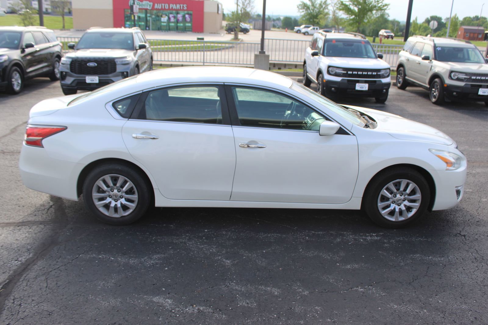 Used 2014 Nissan Altima 2.5 S FWD image 7