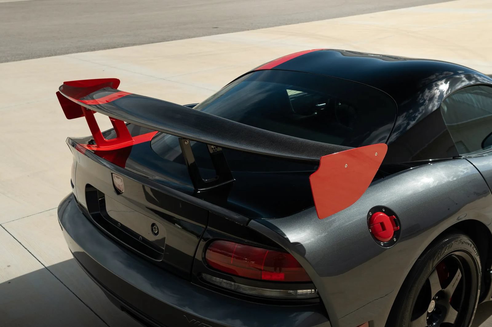 Used 2009 Dodge Viper ACR RWD image 87