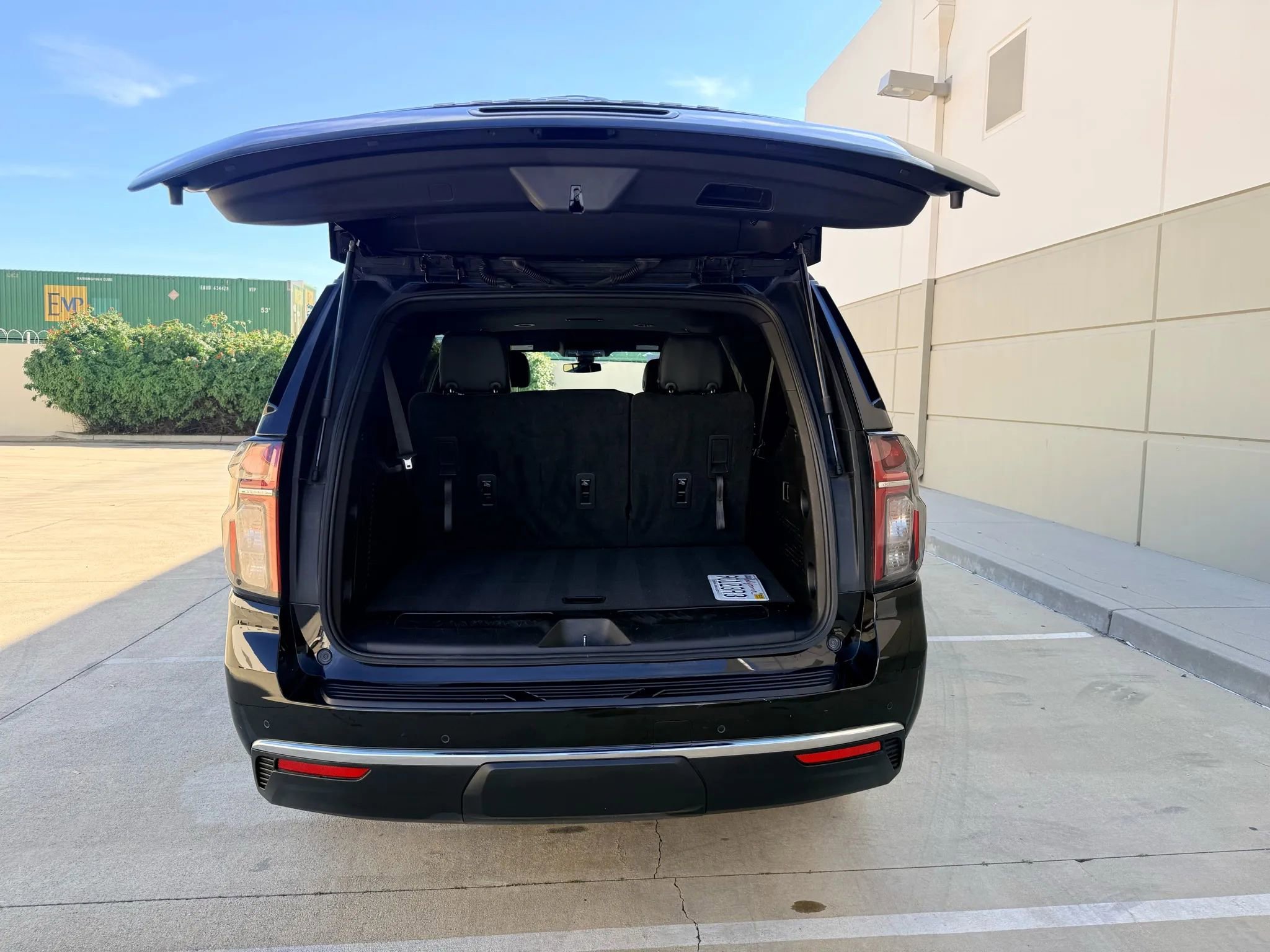 Used 2021 Chevrolet Suburban LS image 16