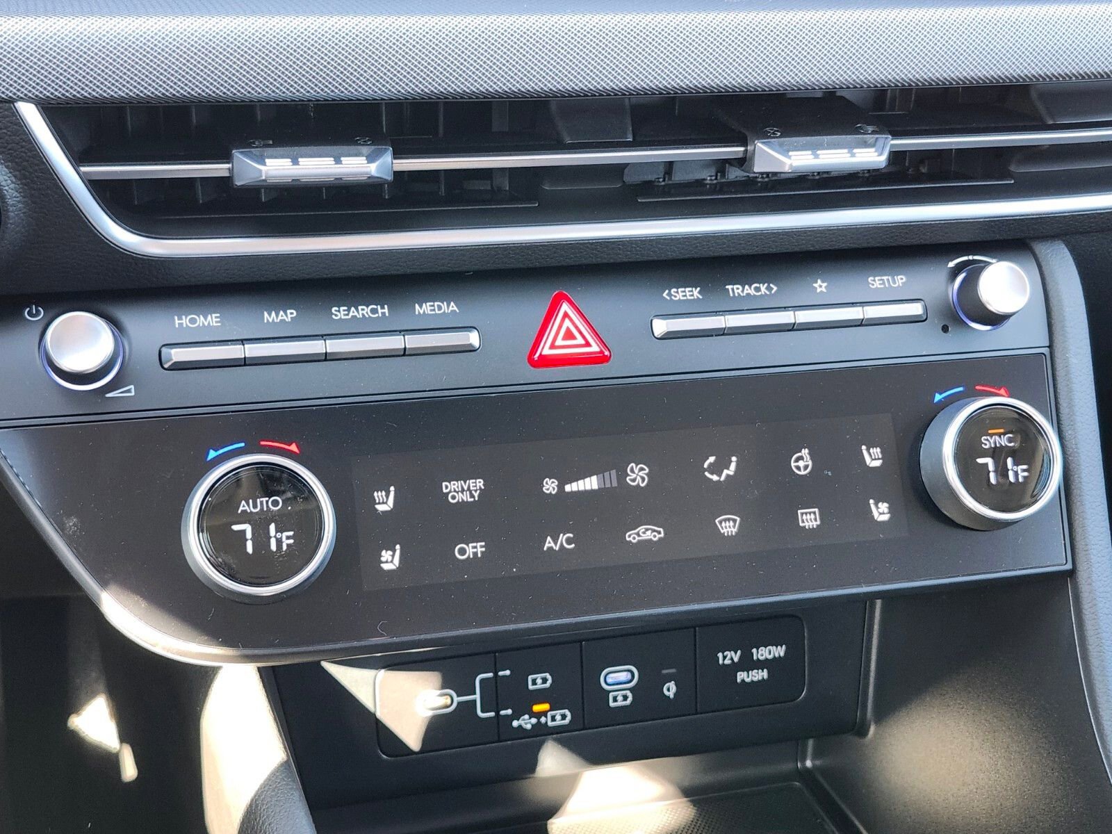 New 2026 Hyundai Sonata Limited FWD image 24