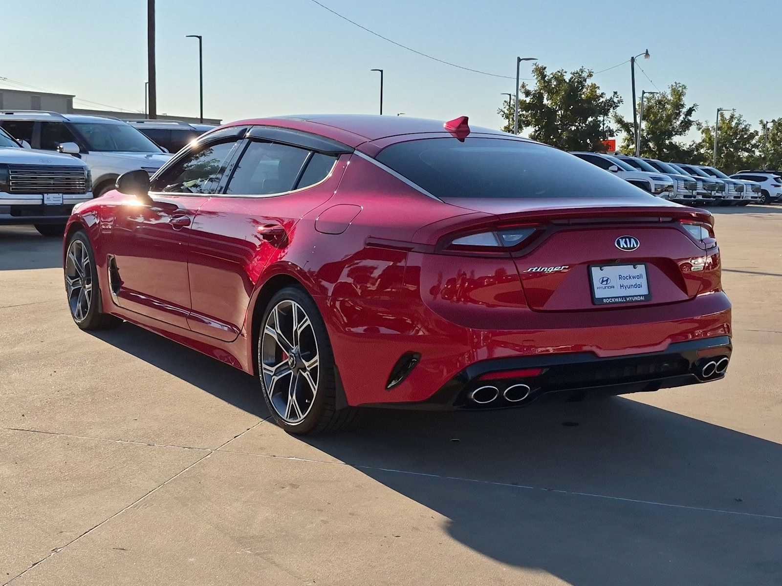 Used 2019 Kia Stinger GT2 AWD/4WD image 12