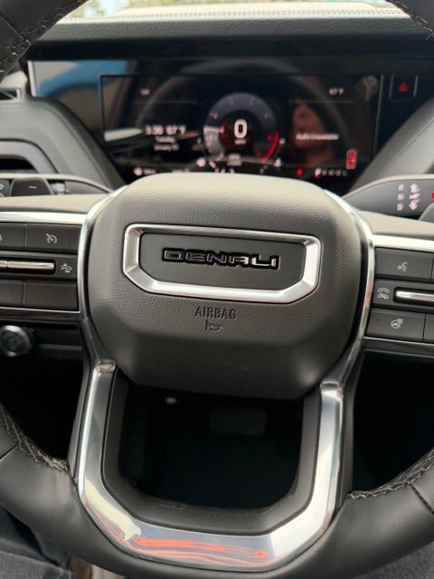 New 2026 GMC Yukon XL Denali w/ Sun & Power Step Package image 10