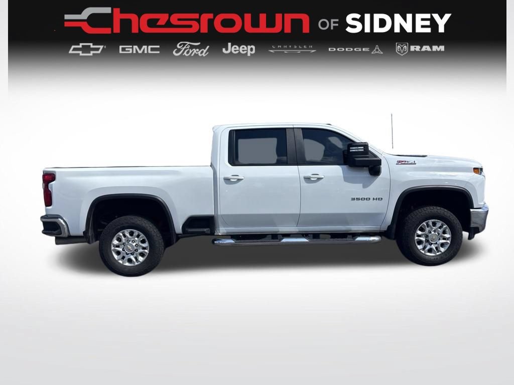 Used 2023 Chevrolet Silverado 3500 LT w/ Convenience Package AWD/4WD image 6