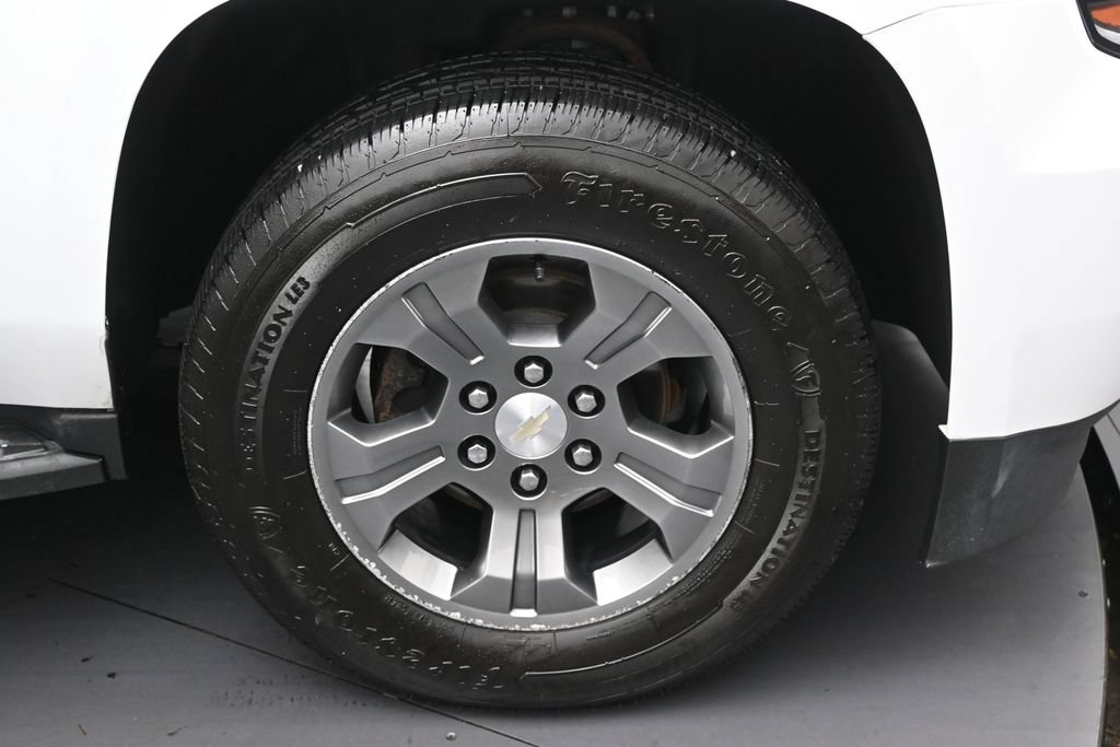 Used 2020 Chevrolet Tahoe LS w/ Skid Plate Package AWD/4WD image 32