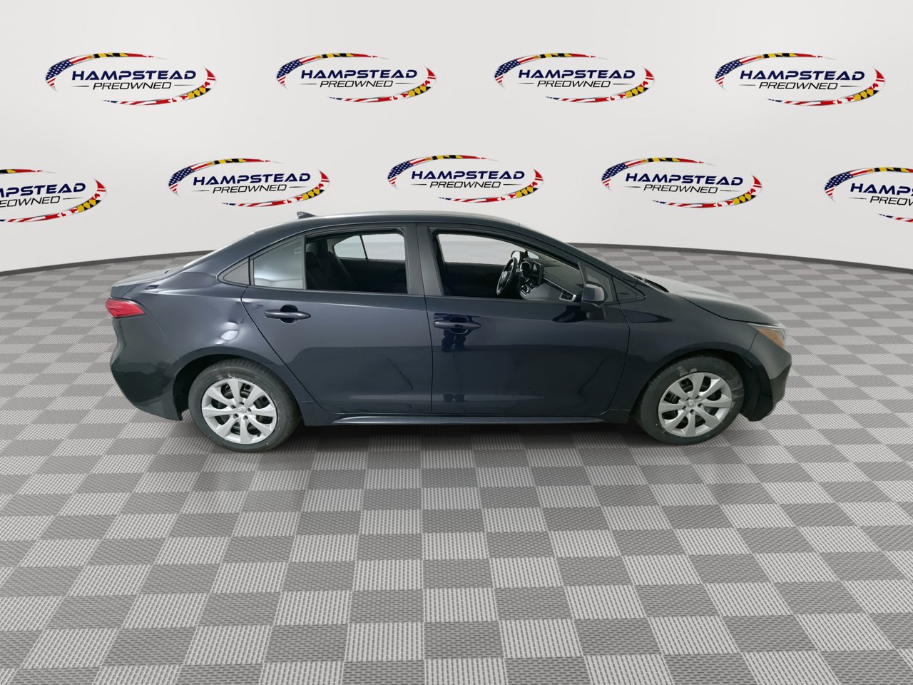 Used 2023 Toyota Corolla LE image 9