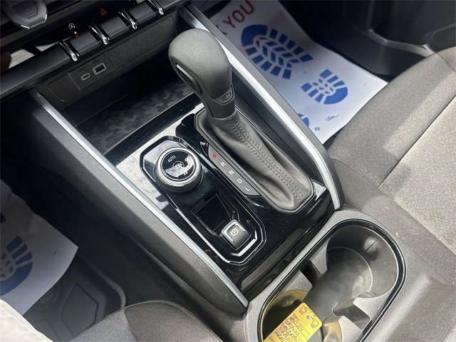 Used 2024 Chevrolet Colorado Trail Boss w/ Technology Package image 20