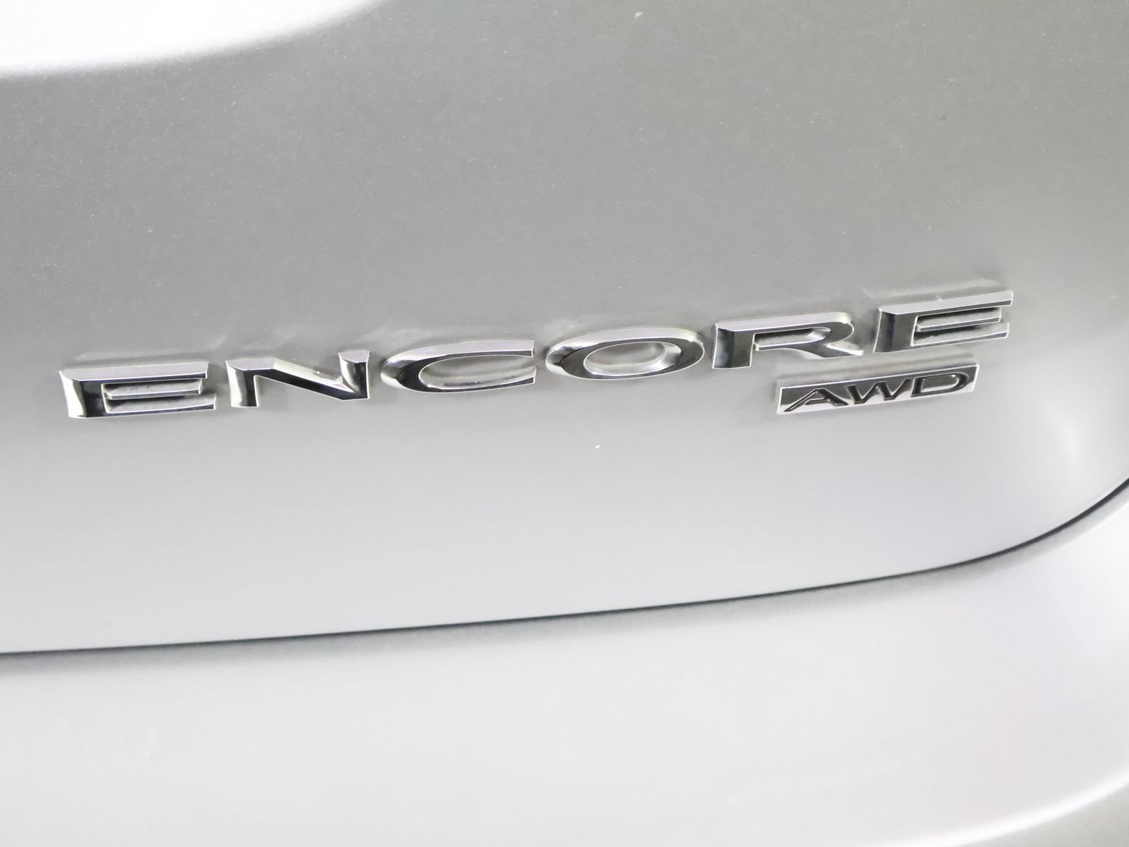 Used 2022 Buick Encore Preferred w/ Safety Package AWD/4WD image 9