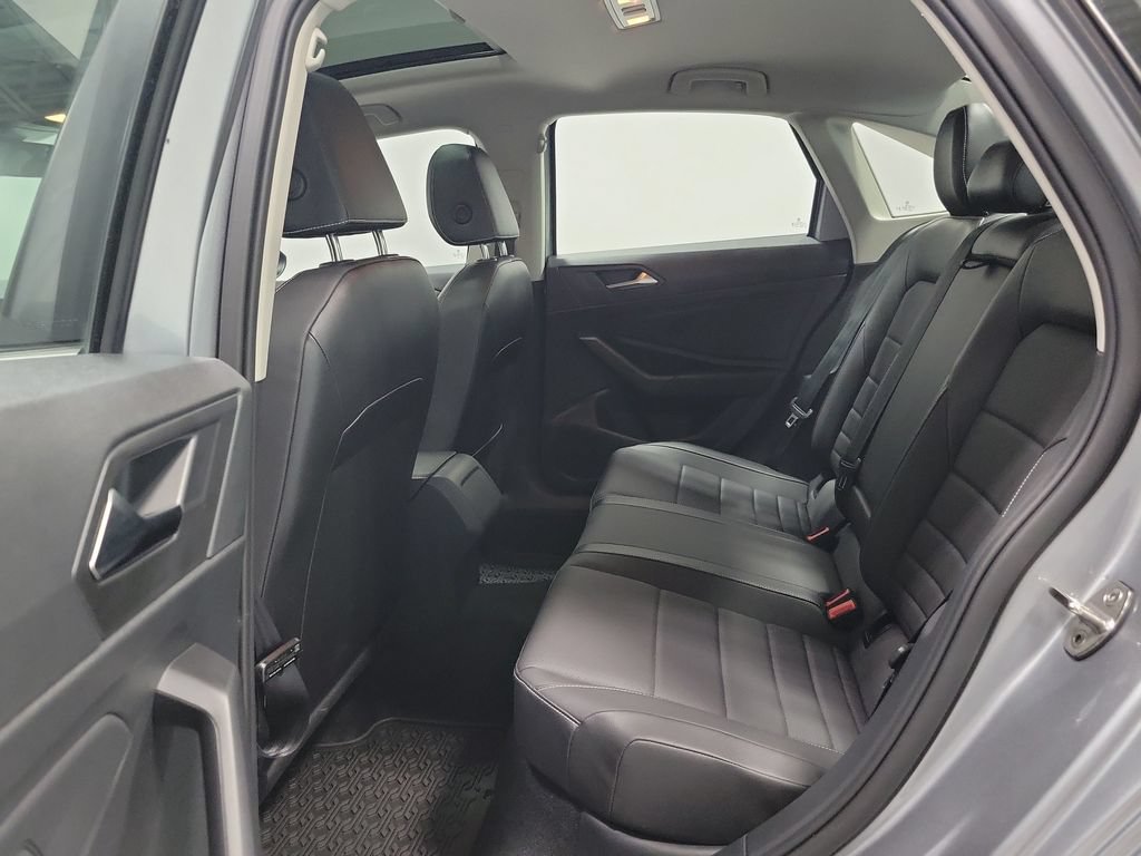 Used 2023 Volkswagen Jetta SE w/ Panoramic Sunroof Package FWD image 26