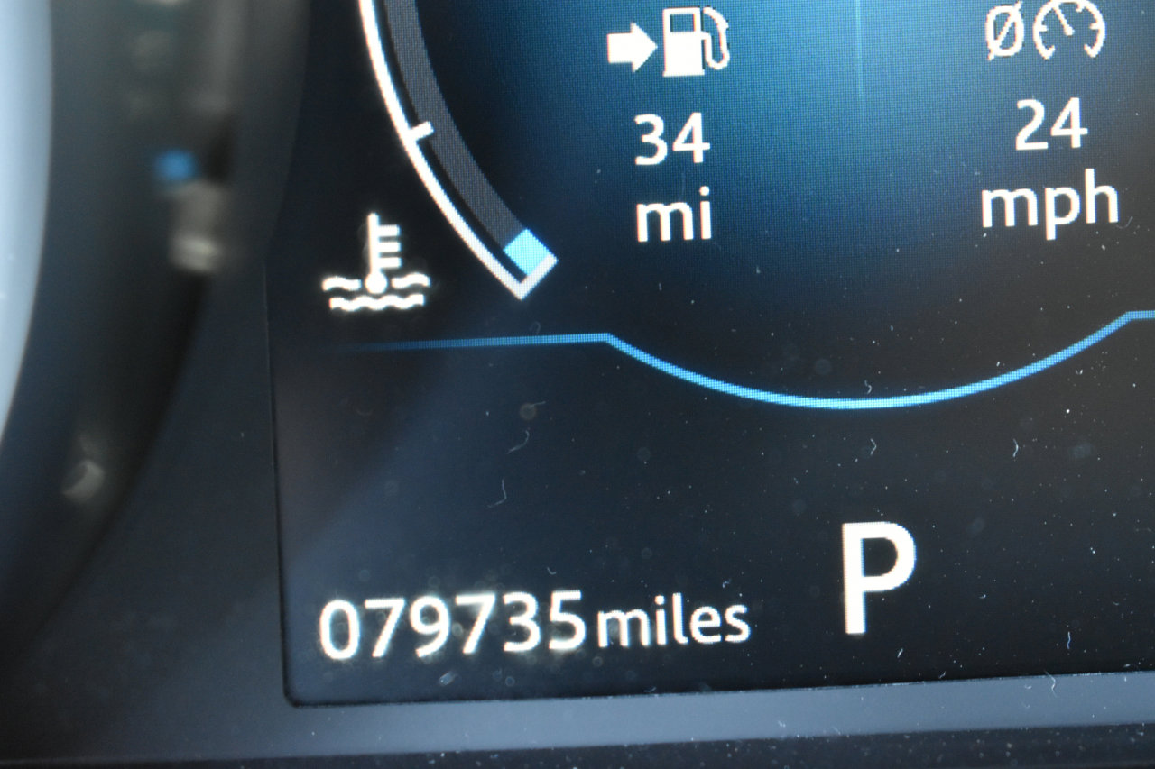 Used 2018 Jaguar F-PACE S image 18