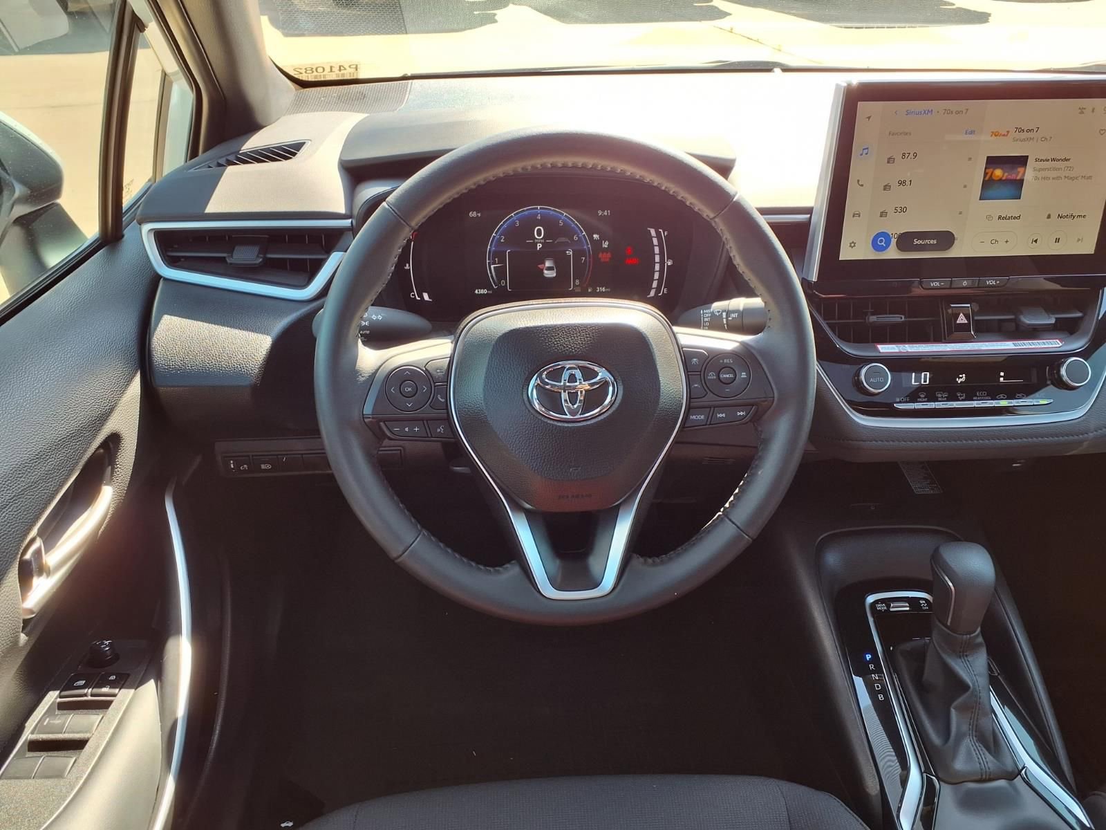 Certified 2025 Toyota Corolla SE w/ SE Premium Package image 17