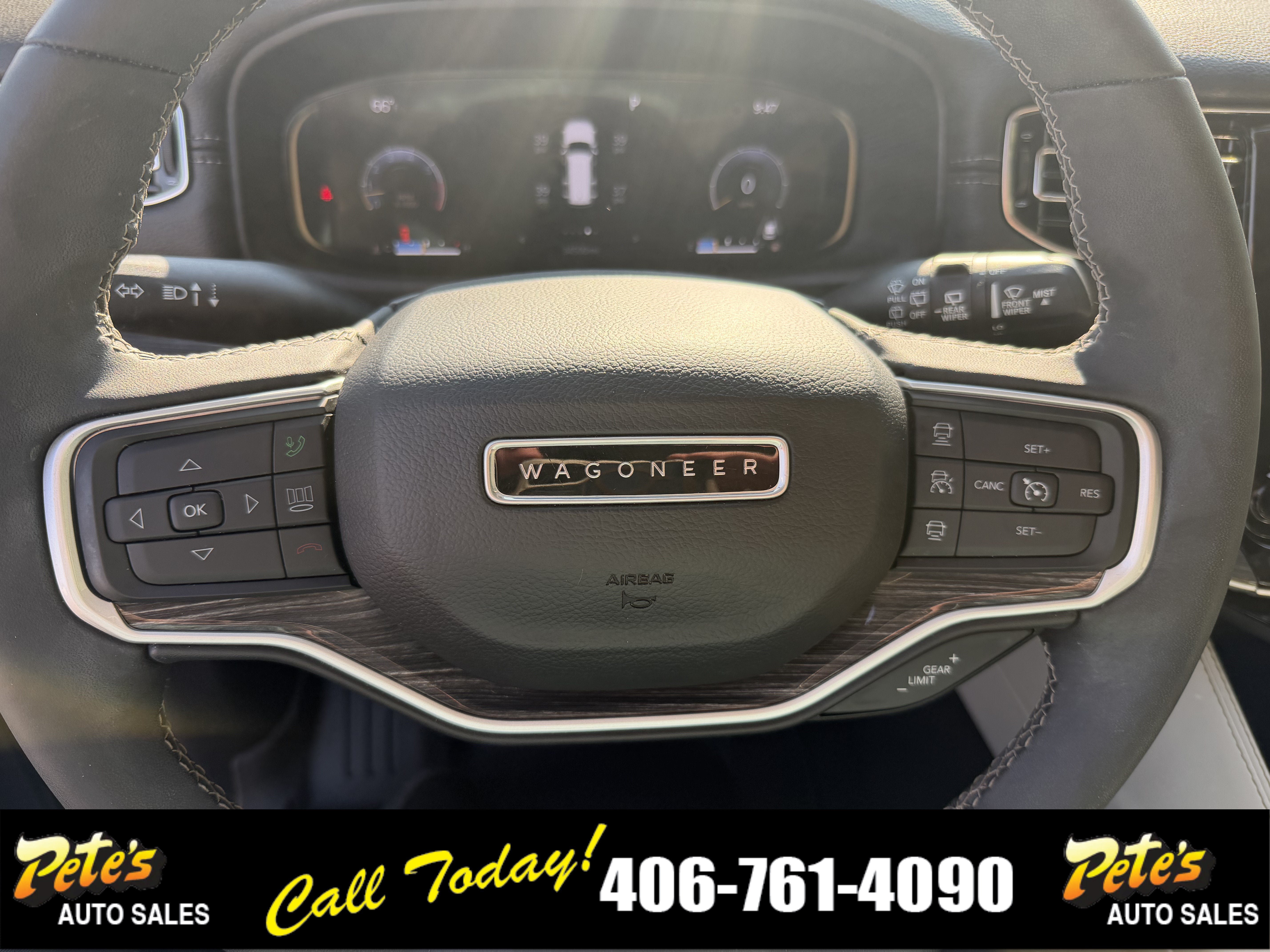 Used 2022 Jeep Wagoneer Series III w/ Flexible Seating Group AWD/4WD image 60