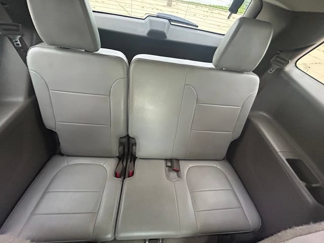 Used 2020 Chevrolet Traverse Premier FWD image 12