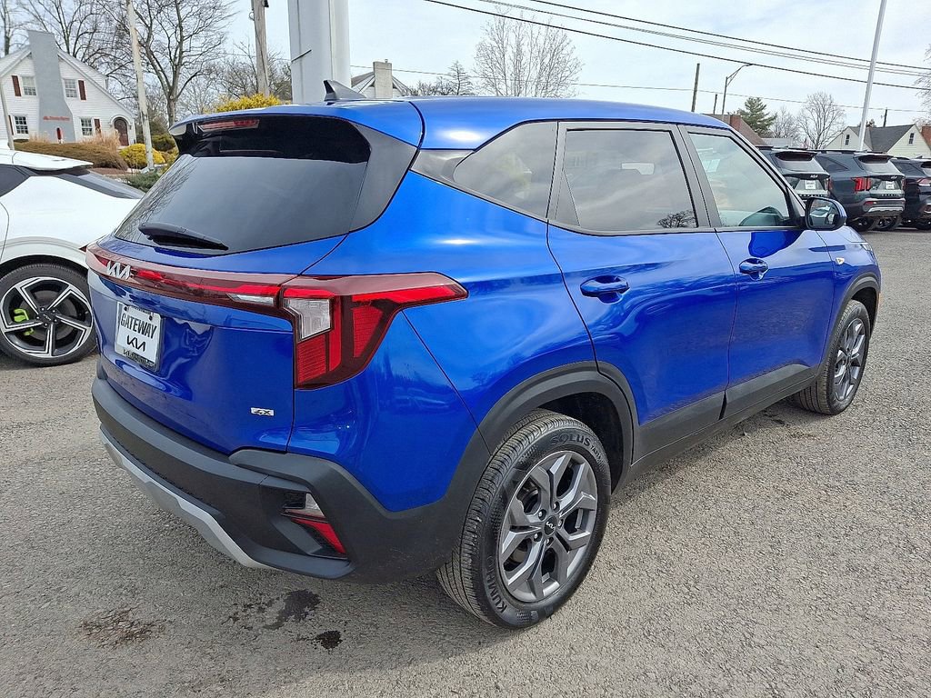 Certified 2024 Kia Seltos LX image 7