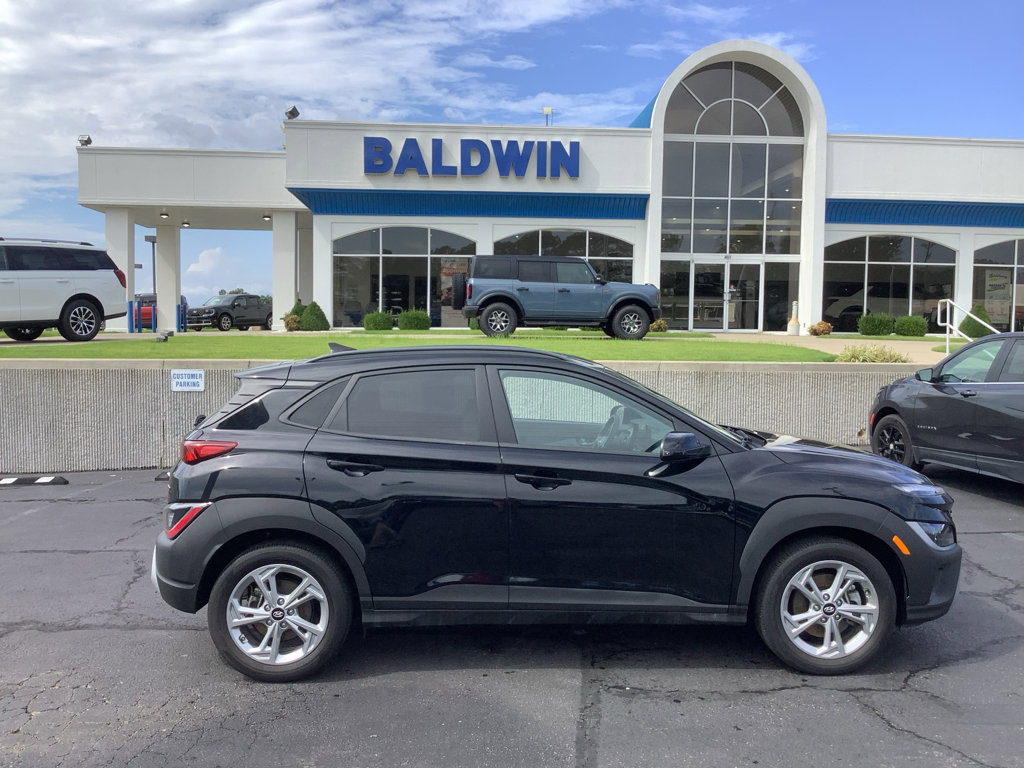 Used 2023 Hyundai Kona SEL w/ Convenience Package image 8