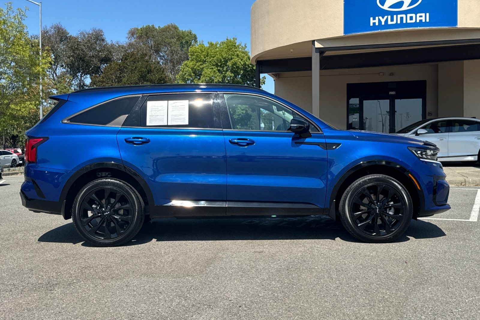 Used 2022 Kia Sorento SX AWD/4WD image 3