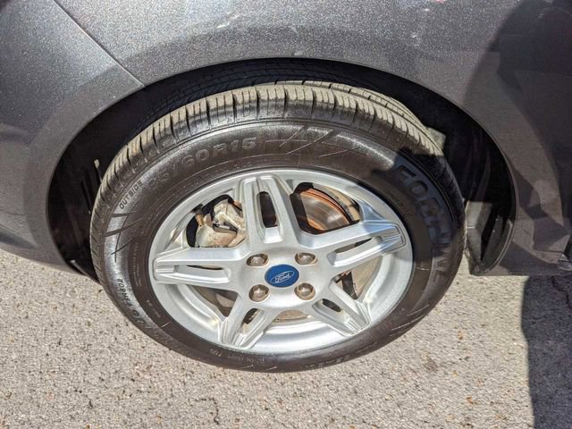 Used 2019 Ford Fiesta SE FWD image 25
