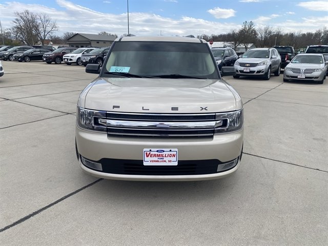 Used 2017 Ford Flex SEL w/ Equipment Group 202A AWD/4WD image 2