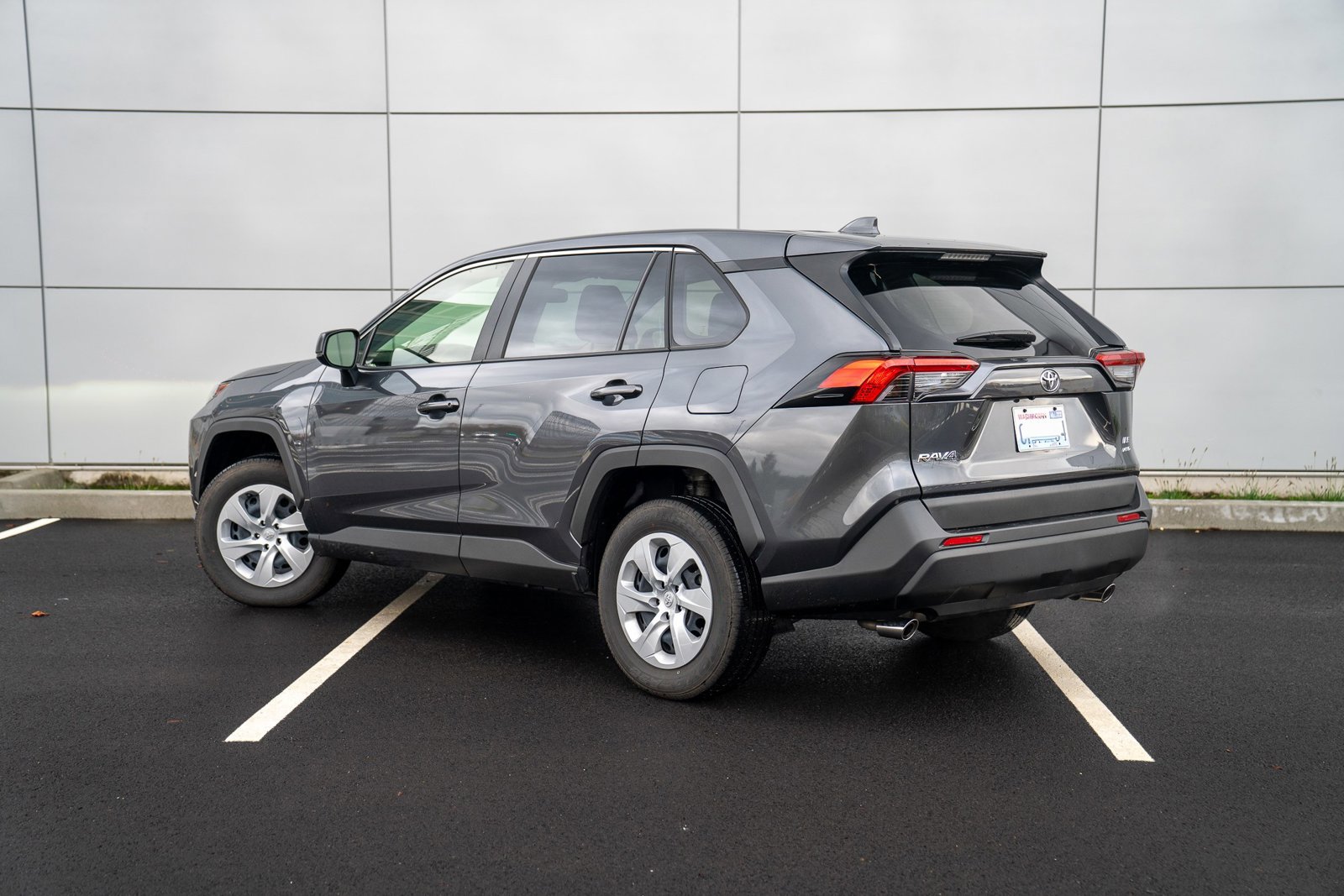 Used 2025 Toyota RAV4 LE image 3