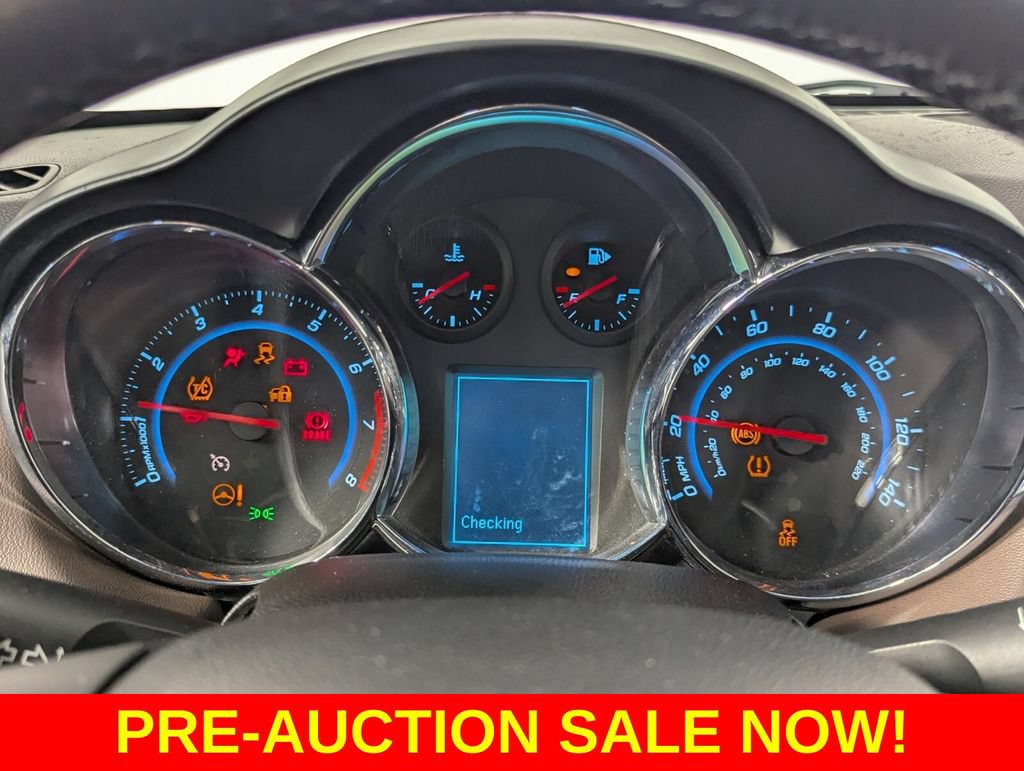 Used 2015 Chevrolet Cruze LTZ w/ Sun, Sound and Sport Package FWD image 16