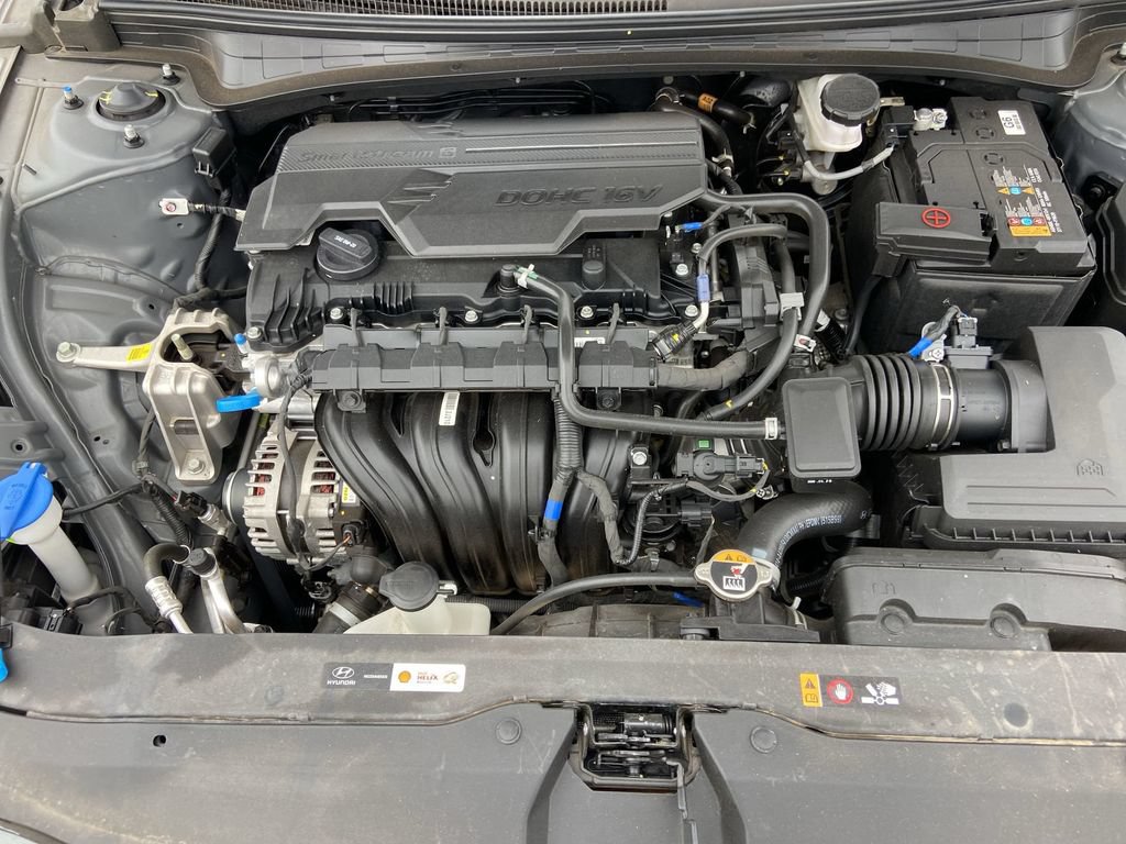 Used 2026 Hyundai Elantra Sport FWD image 24