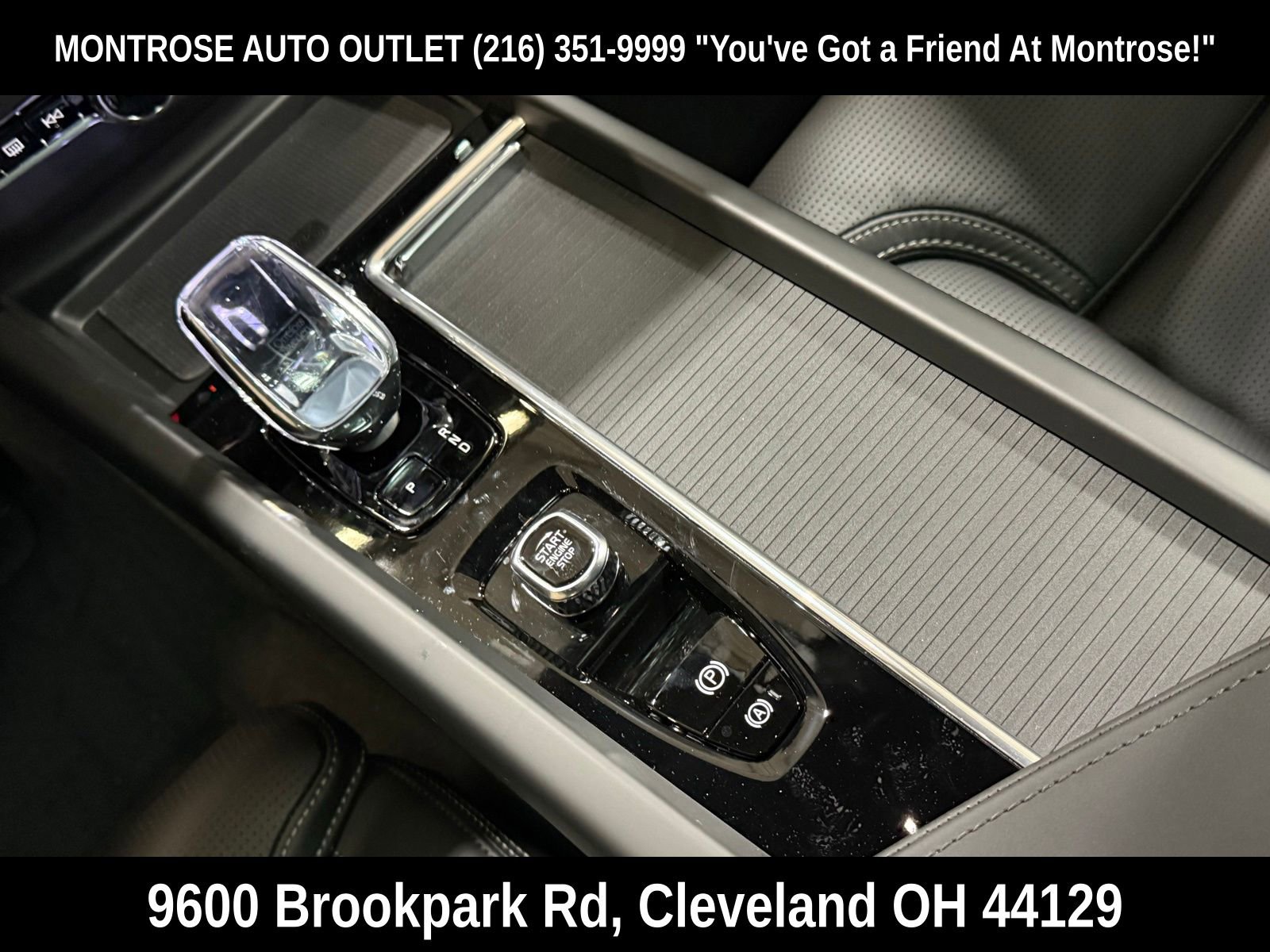 New 2026 Volvo XC60 B5 Ultra w/ Protection Package Premier image 23