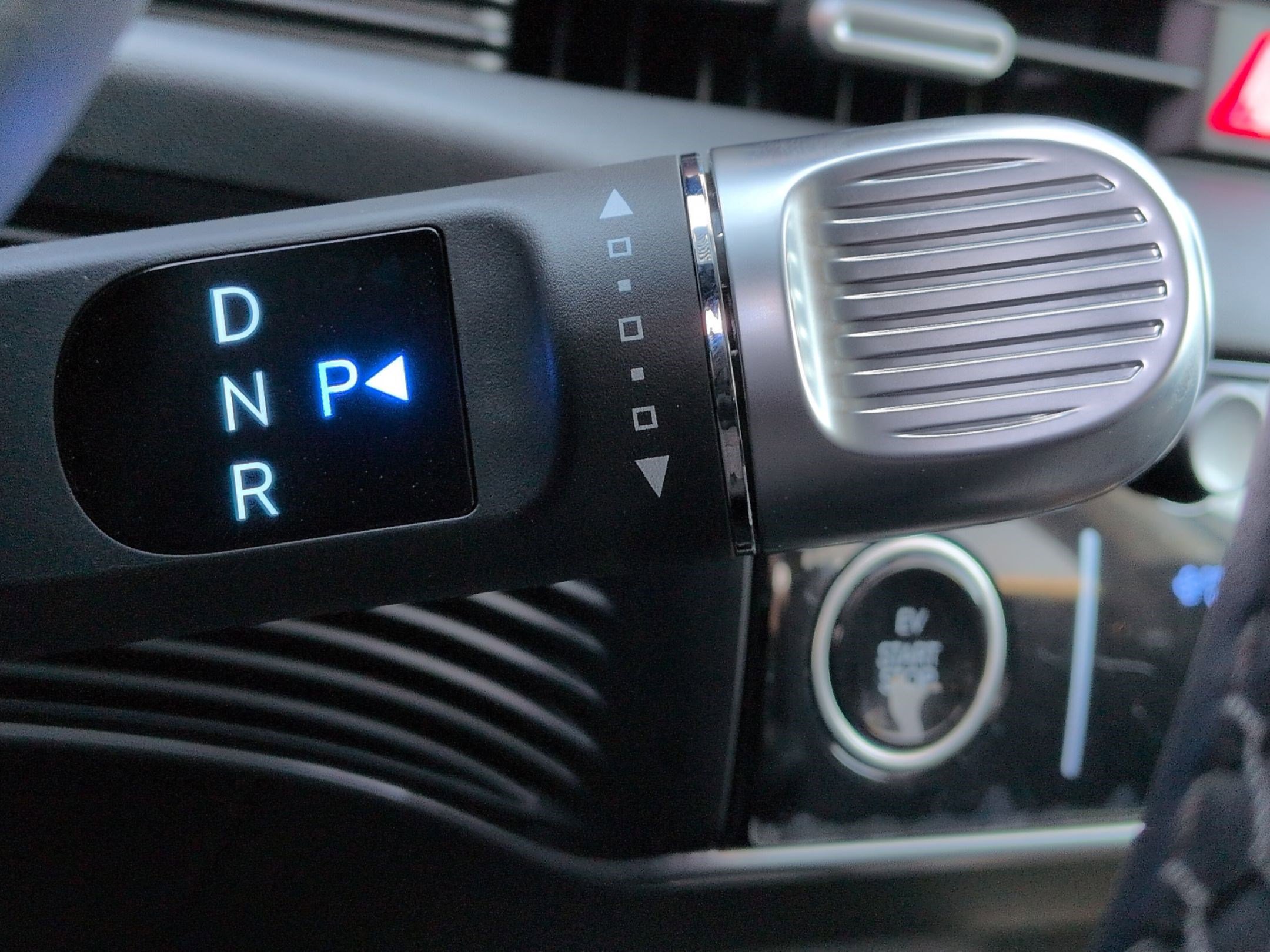 Used 2025 Hyundai Ioniq 5 SE image 26