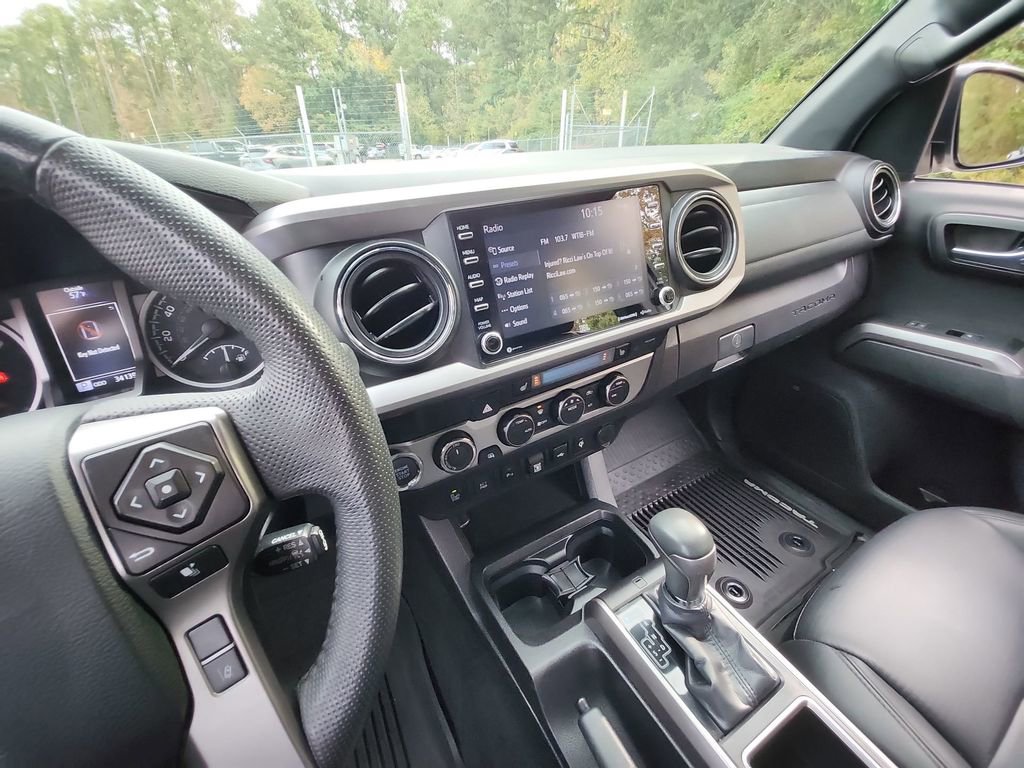 Used 2023 Toyota Tacoma Limited image 17