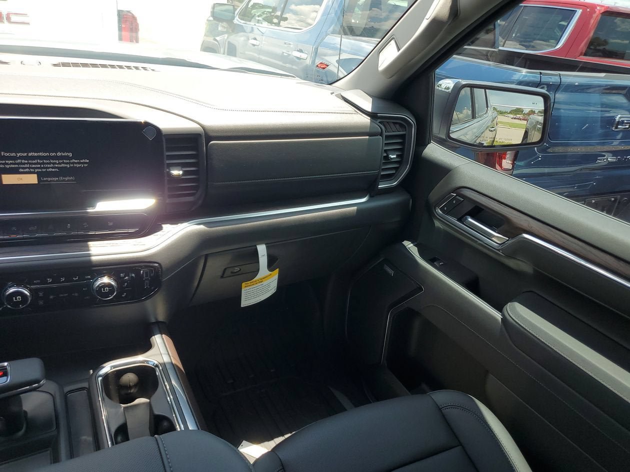 New 2026 GMC Sierra 1500 SLT w/ SLT Premium Plus Package AWD/4WD image 17