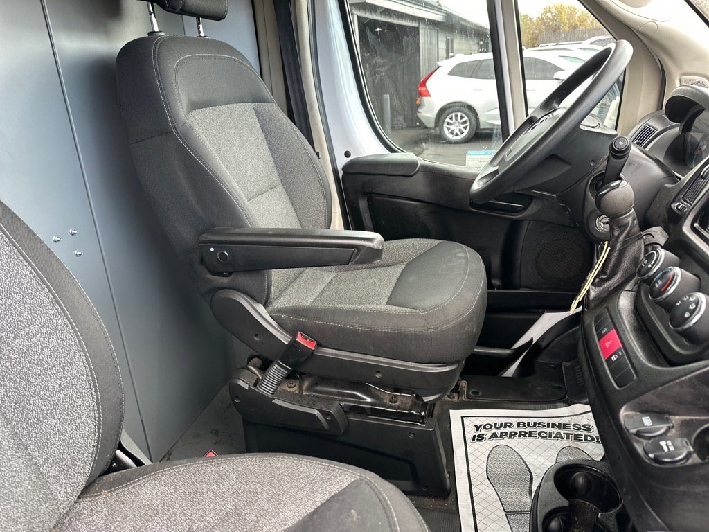Used 2018 RAM ProMaster 2500 image 26
