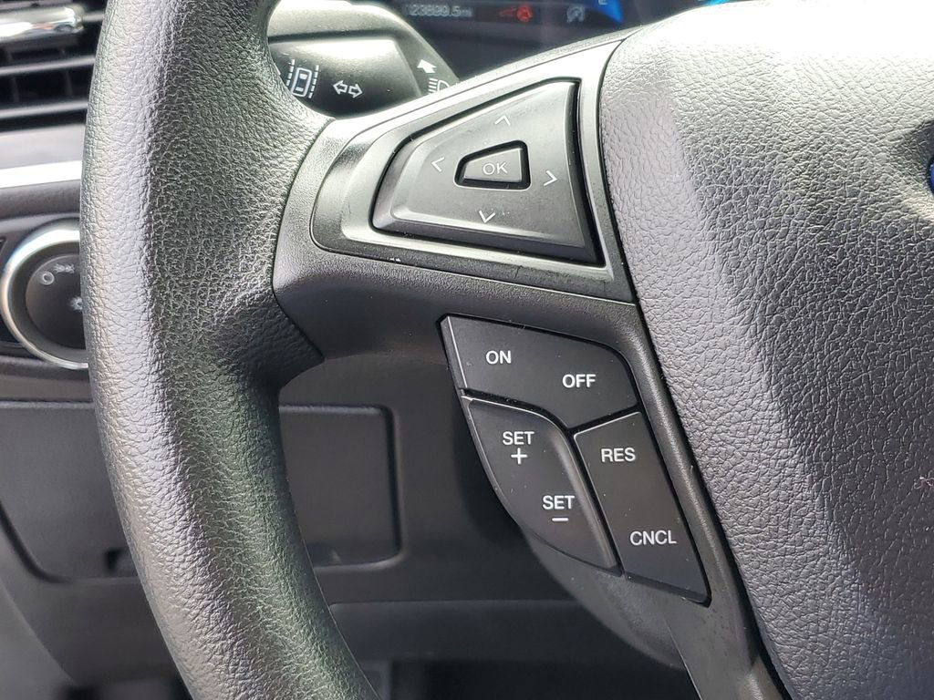 Used 2024 Ford Edge SE AWD/4WD image 15