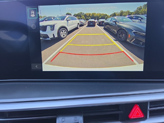 New 2026 Kia Sorento S FWD image 12