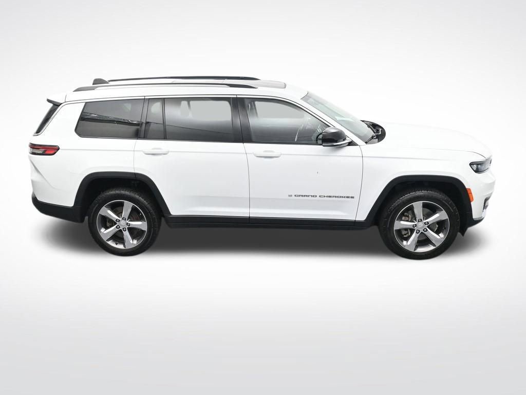 Used 2022 Jeep Grand Cherokee L Limited AWD/4WD image 24